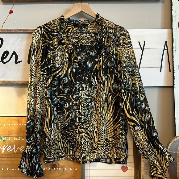 White House Black Market 🖤🤍🖤 Blouse - Picture 7 of 7